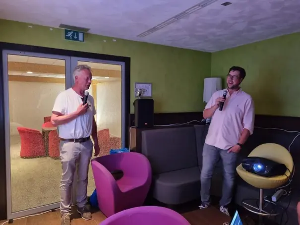 De start van Maikel bij Newspark De start van Maikel bij Newspark